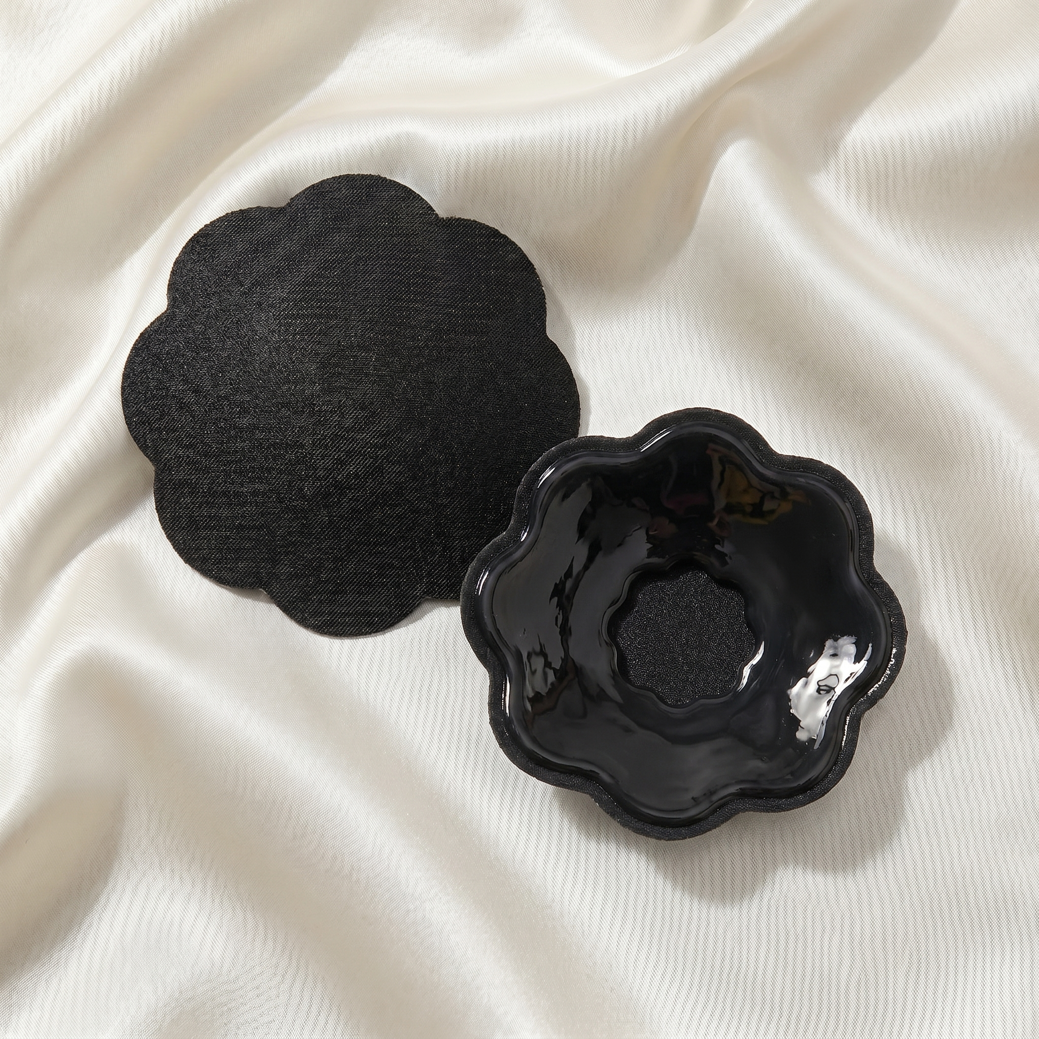 Moriqo Reusable Nipple Covers – Silicone Adhesive Petals